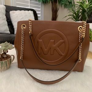 MICHAEL KORS Brynn Small Chain Shoulder Tote Bag